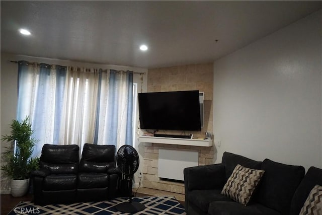 18347 Saticoy St Unit 33, Reseda, CA 91335 - living room with recessed lighting