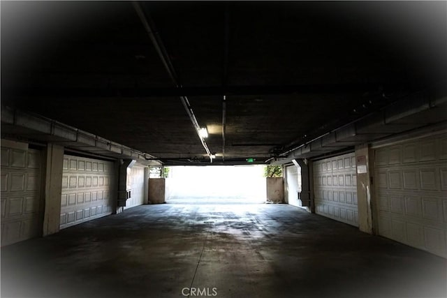 18347 Saticoy St Unit 33, Reseda, CA 91335 - view of garage