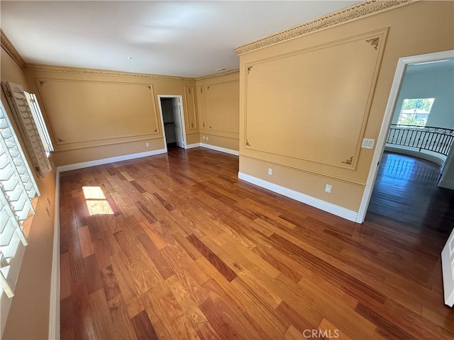11737 Lois Ct, Granada Hills, CA 91344 - unfurnished room with wood finished floors and baseboards