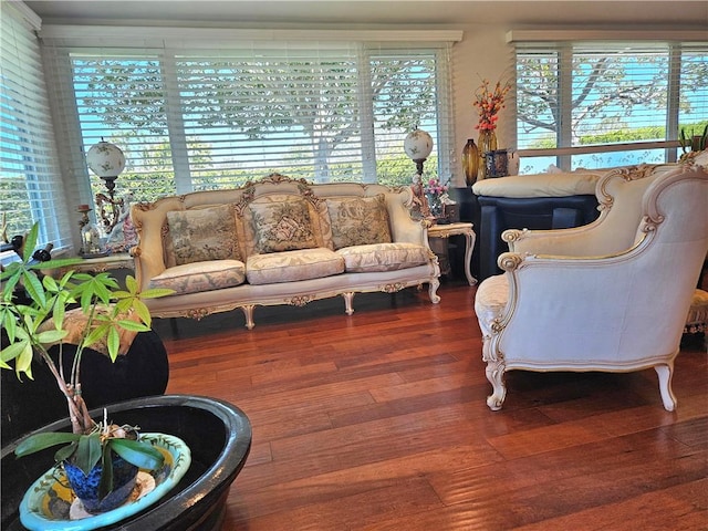 1402 Golden Rain Rd Unit 55G, Seal Beach, CA 90740 - living area featuring wood finished floors