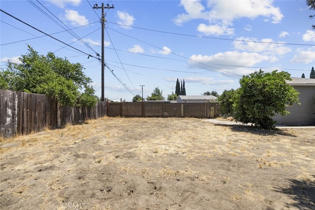 2184 S Towne Ave, Pomona, CA 91766 - view of yard