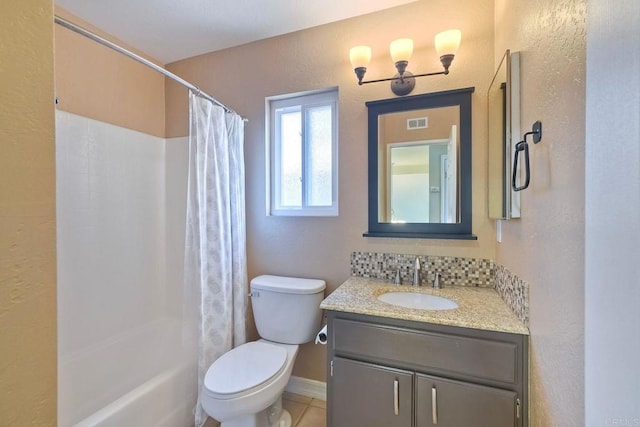 635 Boysenberry Way, Oceanside, CA 92057 - full bath with vanity, a textured wall, and shower / bathtub combination with curtain