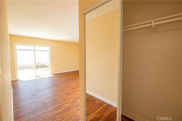 10345 Encino Ave, Granada Hills, CA 91344 - view of closet