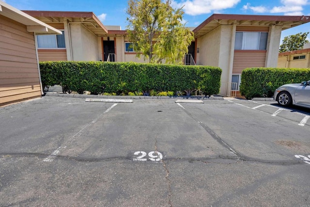 6820 Hyde Park Dr Unit A, San Diego, CA 92119 - view of uncovered parking lot