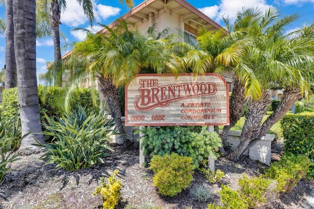 6820 Hyde Park Dr Unit A, San Diego, CA 92119 - view of community sign