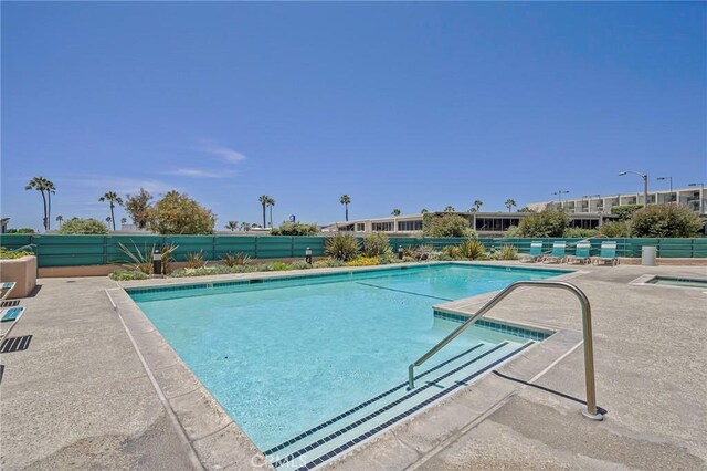 120 The Unit 210, Redondo Beach, CA 90277 - community pool with a patio