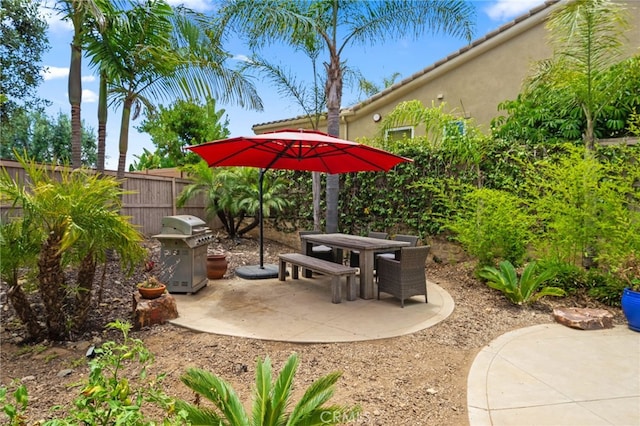 982 Camino Del Arroyo Dr Unit 49, San Marcos, CA 92078 - view of patio featuring grilling area and outdoor dining area