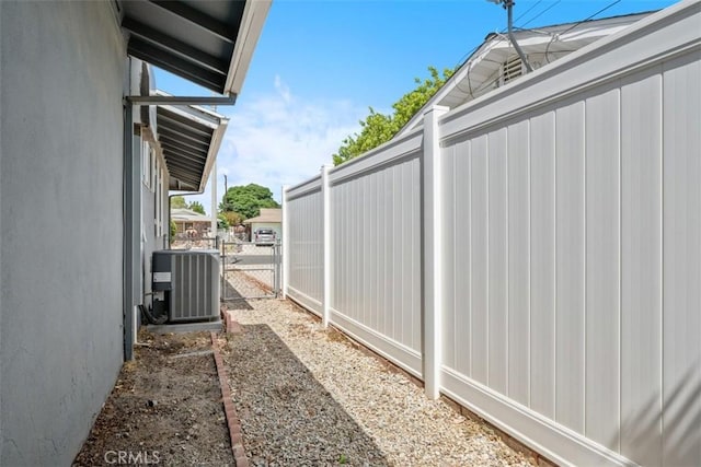 28980 Del Monte Dr, Menifee, CA 92586 - view of yard with a gate