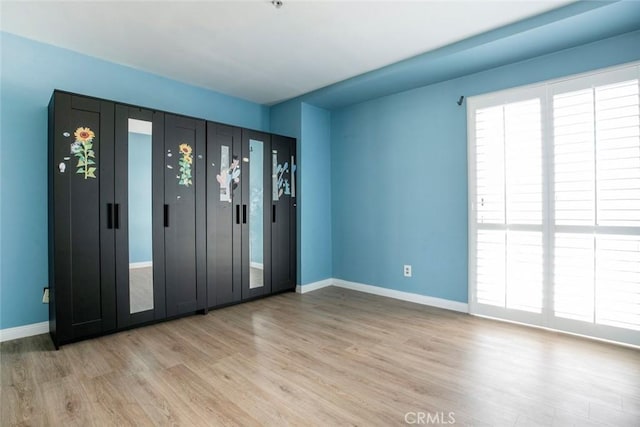 116 W Maple St Unit 25, Glendale, CA 91204 - unfurnished room featuring wood finished floors