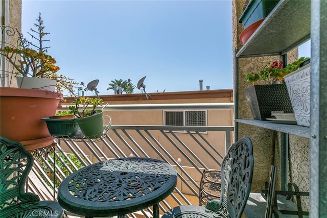 116 W Maple St Unit 25, Glendale, CA 91204 - view of balcony