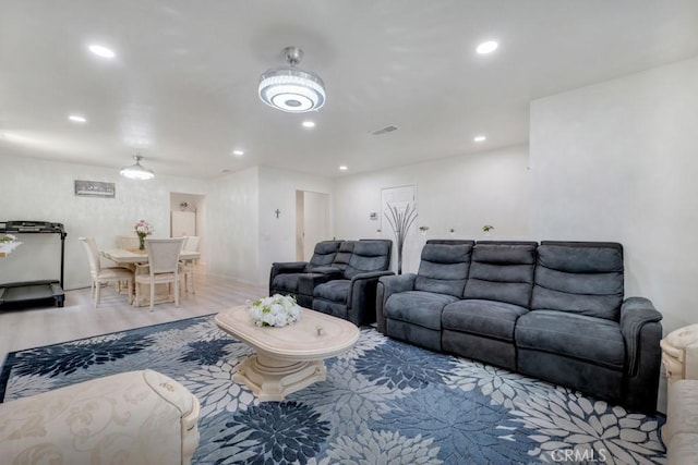 7701 Baird Ave, Reseda, CA 91335 - photo 4