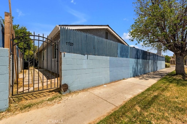 7701 Baird Ave, Reseda, CA 91335 - photo 25