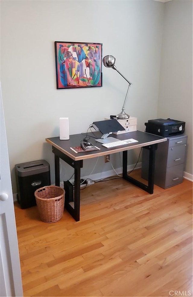 4131 Perlita Ave Unit B, Los Angeles, CA 90039 - office area with light wood-style flooring