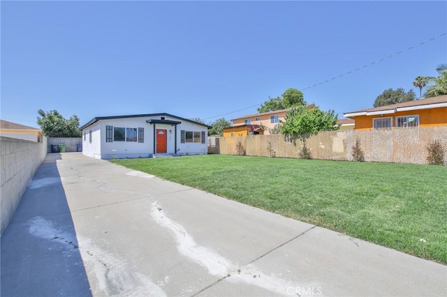1026 W 109th St, Los Angeles, CA 90044 - view of front facade