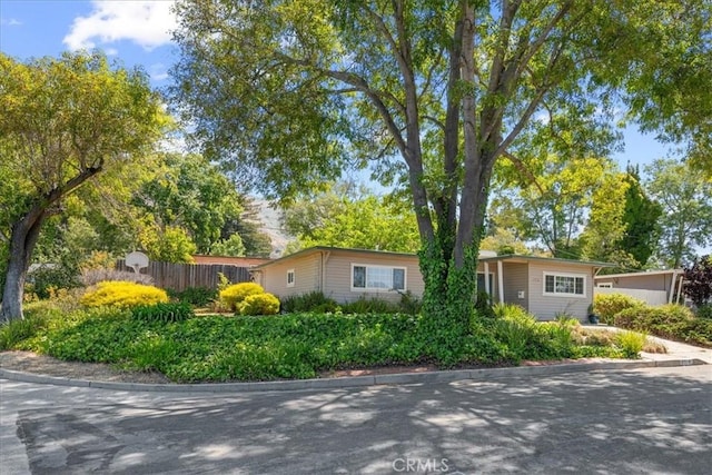 2516 Greta Pl, San Luis Obispo, CA 93401 - view of front of house