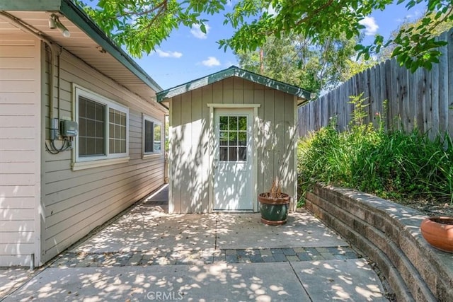 2516 Greta Pl, San Luis Obispo, CA 93401 - view of shed