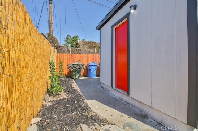 1327 Exposition Blvd, Los Angeles, CA 90018 - view of yard