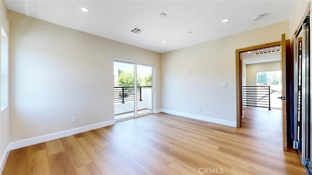 421 N Catalina St, Burbank, CA 91505 - empty room featuring light wood-style floors and recessed lighting