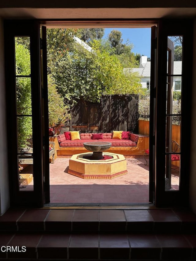 8855 St Ives Dr, Los Angeles, CA 90069 - photo 13
