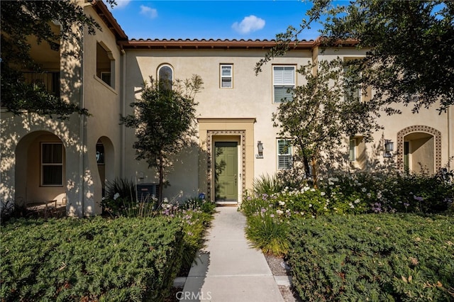 8495 E Preserve Loop, Chino, CA 91708 - mediterranean / spanish house featuring stucco siding