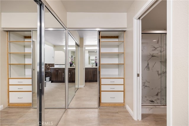 15 Valley Vw, Irvine, CA 92612 - view of closet