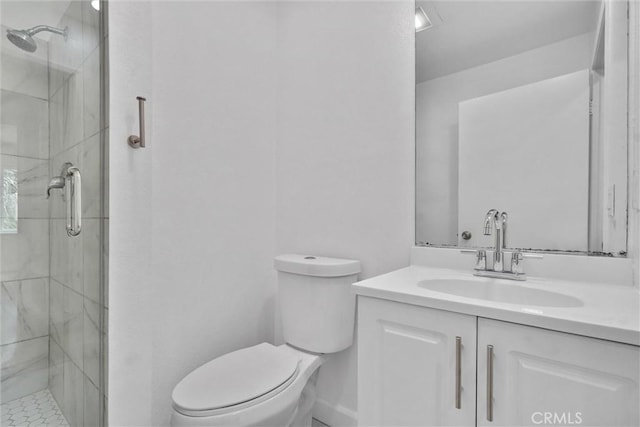600 W 3rd St Unit C207, Santa Ana, CA 92701 - full bathroom featuring a shower stall and vanity