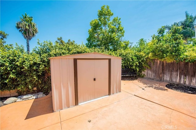 783 Pointe Vista Ln, Corona, CA 92881 - view of shed