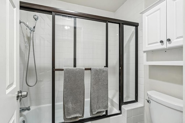 3428 Cameo Dr # 49, Oceanside, CA 92056 - bathroom with enclosed tub / shower combo and toilet