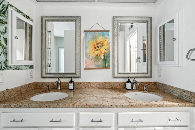 3428 Cameo Dr # 49, Oceanside, CA 92056 - bathroom with double vanity