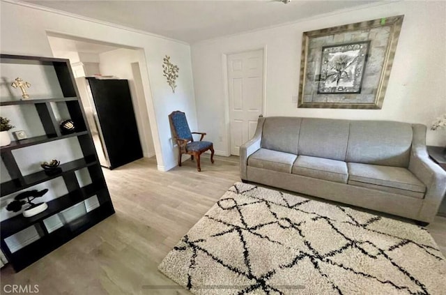 10945-10953 Campbell Ave, Riverside, CA 92505 - living area with light wood-style flooring and ornamental molding