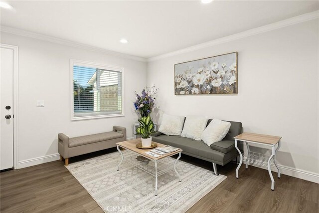 10210 Green St Unit 10210B, Temple City, CA 91780 - living room with ornamental molding, wood finished floors, and recessed lighting