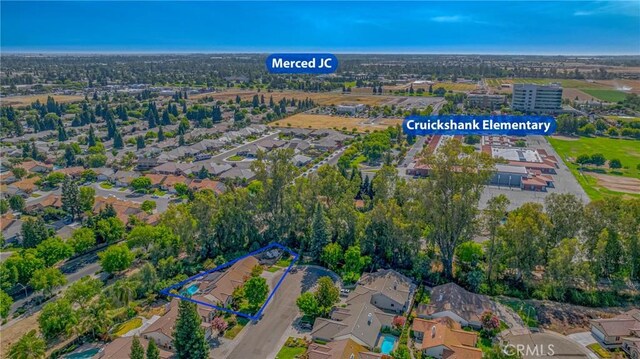 770 Warbler Ct, Merced, CA 95340 - aerial view of property and surrounding area with nearby suburban area