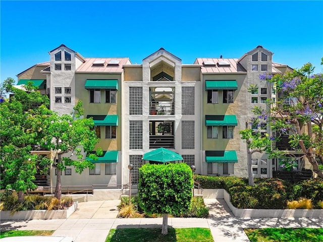 1739 E Broadway Unit 6, Long Beach, CA 90802 - view of building exterior