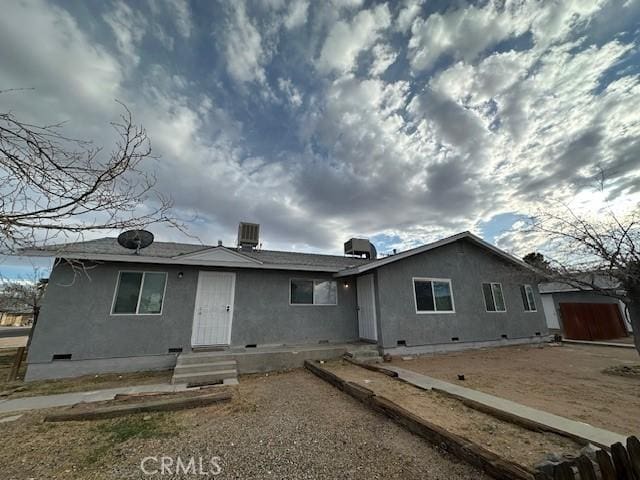 211-215 E California Ave, Ridgecrest, CA 93555 - view of front of property featuring crawl space and stucco siding
