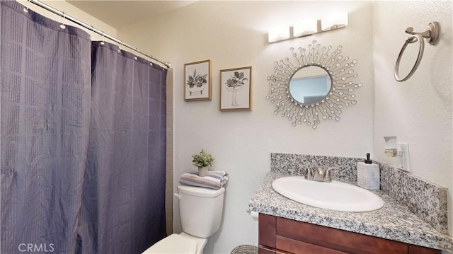 8007 New Salem St, San Diego, CA 92126 - bathroom with vanity and curtained shower