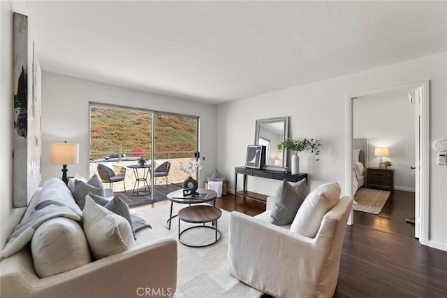 21981 Rimhurst Dr Unit 158, Lake Forest, CA 92630 - living room featuring wood finished floors and baseboards