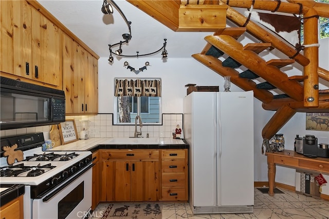169 Imperial, Sugarloaf, CA 92386 - photo 17