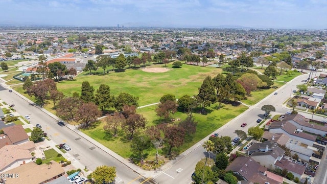 3151 W Hemlock St, Oxnard, CA 93035 - aerial view of property's location featuring nearby suburban area