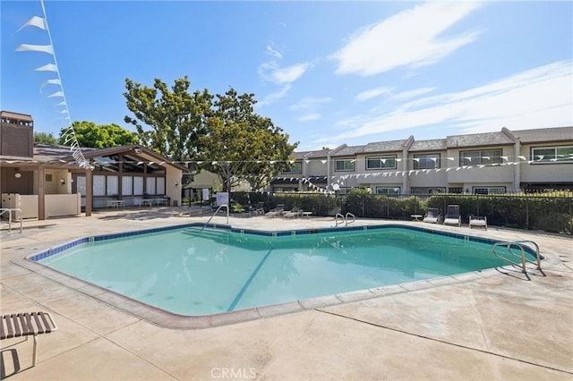 1846 Rosebrook Ln, Rosemead, CA 91770 - community pool featuring a patio and a residential view