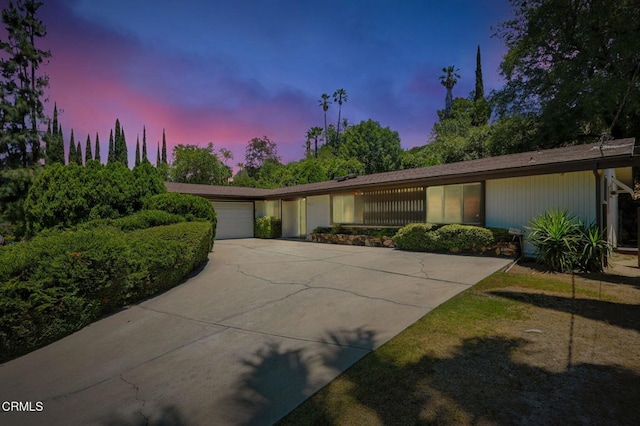 20877 Kelvin Pl, Woodland Hills, CA 91367 - photo 1
