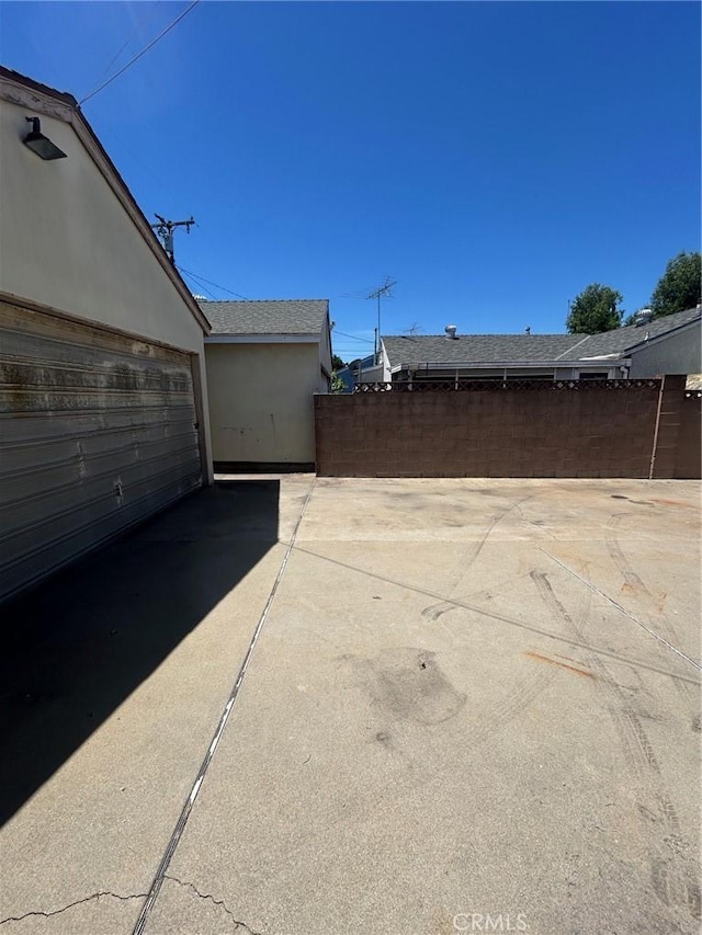 11818 Graystone, Norwalk, CA 90650 - exterior space