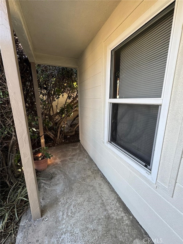 11818 Graystone, Norwalk, CA 90650 - view of patio