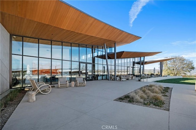 27717 Knoll View Pl, Valencia, CA 91381 - view of patio