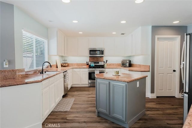 28655 Oak Hill Ct, Castaic, CA 91384 - photo 13