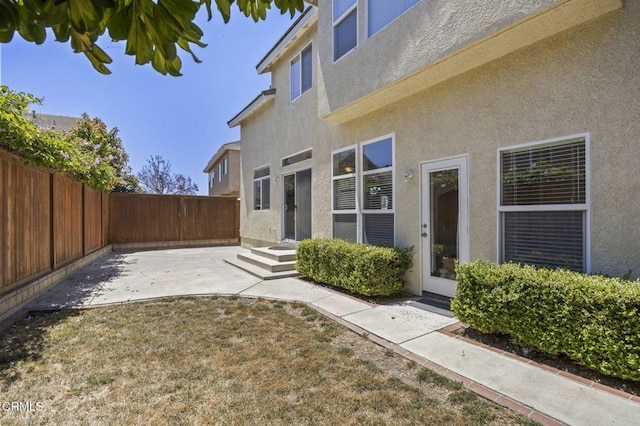 724 Parrish St, Ventura, CA 93003 - fenced backyard with a patio