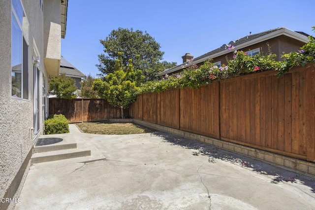 724 Parrish St, Ventura, CA 93003 - fenced backyard with a patio area