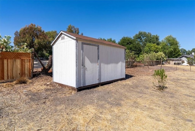 553 Well Rd, Templeton, CA 93465 - view of shed