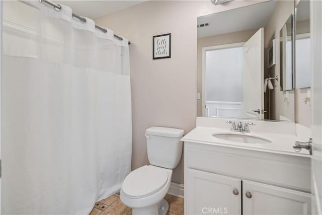 43145 62nd St W, Lancaster, CA 93536 - full bathroom with vanity and curtained shower