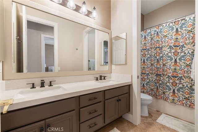 79787 Parkway Esplanade N, La Quinta, CA 92253 - full bath with double vanity and tile patterned floors