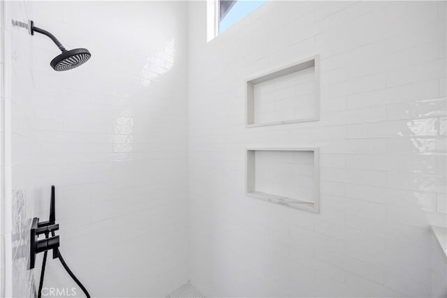 2102 Marshallfield Ln Unit B, Redondo Beach, CA 90278 - bathroom view of tiled shower